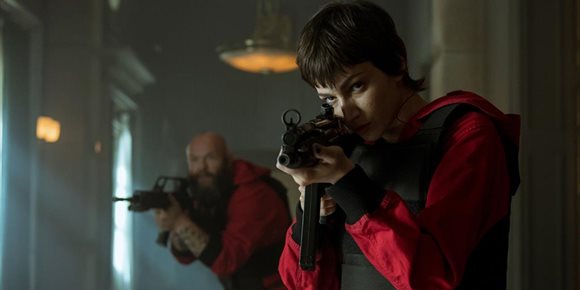 5. La Casa de Papel: Úrsula Corberó armada hasta los dientes en la nueva imágen de la temporada 5