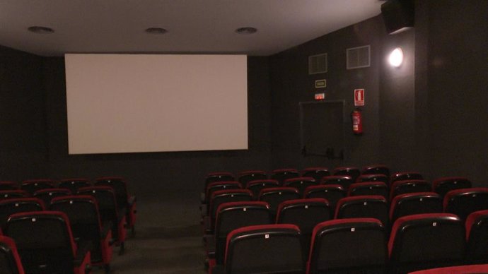 Archivo - Cines Babel de Valncia continuarán cerrados al público hasta septiembre