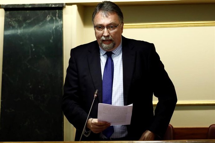 Archivo - El diputado por Asturias del Grupo Mixto, Isidro Manuel Martínez Oblanca (Foro)