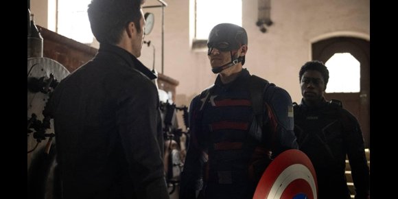 6. La muerte en Falcon y el Soldado de Invierno de uno de los héroes de los cómics Marvel ensalza (aún más) a Steve Rogers