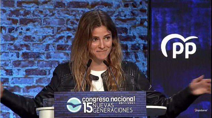 La nueva presidenta de Nuevas Generaciones del PP, Bea Fanjul, en la clausura del XV Congreso Nacional de Nuevas Generaciones este domingo, en Madrid