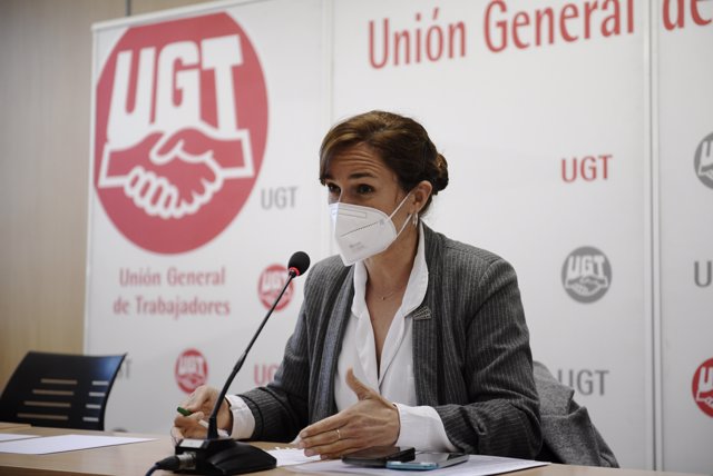 La candidata de Más Madrid a la Presidencia de Madrid, Mónica García, durante una reunión con UGT-Madrid y con una delegación de la Comisión Ejecutiva del sindicato