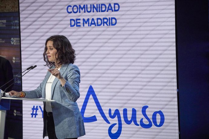 La presidenta de la Comunidad de Madrid y candidata a la reelección, Isabel Díaz Ayuso participa en el XV Congreso Nacional de Nuevas Generaciones del PP en Espacio Jorge, a 10 de abril de 2021, en Madrid (España).