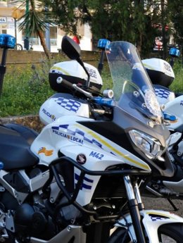 Algunos de los vehículos que utiliza la unidad motorizada de la Policía Local de Palma.