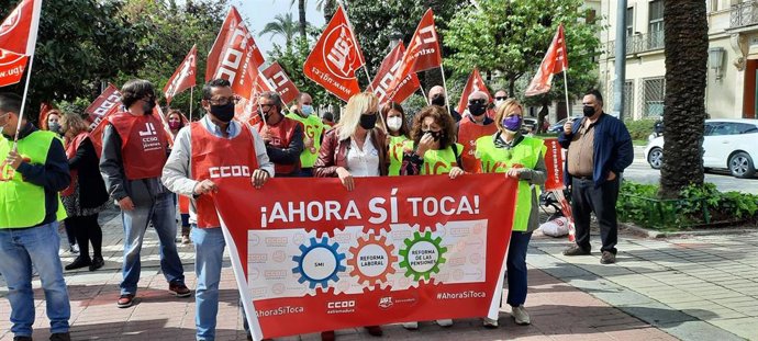 CCOO y UGT se concentran en Badajoz