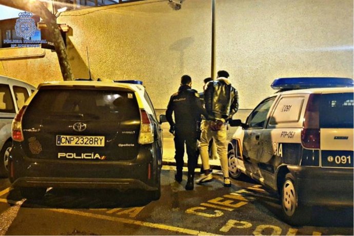 Momento de la detención en Palma.