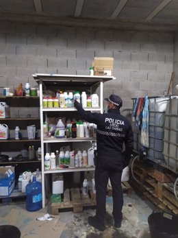 La Policía Local de Las Gabias (Granada) localiza un laboratorio ilegal de productos químicos