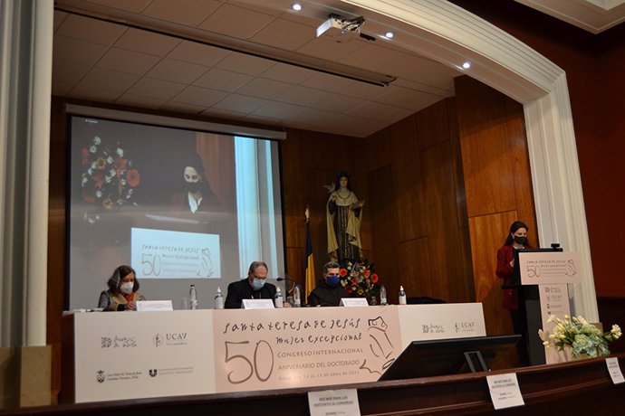 Inauguración del congreso dedicado a Santa Teresa en Ávila