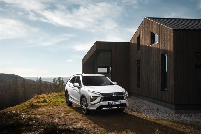 Archivo - Misubishi Eclipse Cross híbrido enchufable.