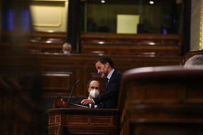 El portavoz parlamentario de Ciudadanos (Cs), Edmundo Bal, interviene durante una sesión plenaria en el Congreso de los Diputados, en Madrid (España), a 23 de marzo de 2021. En el pleno de este martes se debatirá la propuesta de la CUP para derogar las 