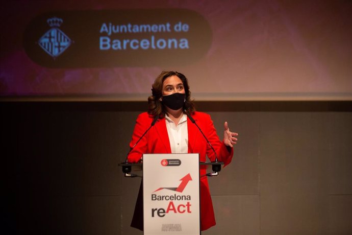 La alcaldesa de Barcelona, Ada Colau, ha inaugurado las jornadas 'Barcelona reACT', que desde este martes hasta el viernes reflexionarán sobre la nueva agenda para la reactivación económica post-Covid-19 y hasta 2030.