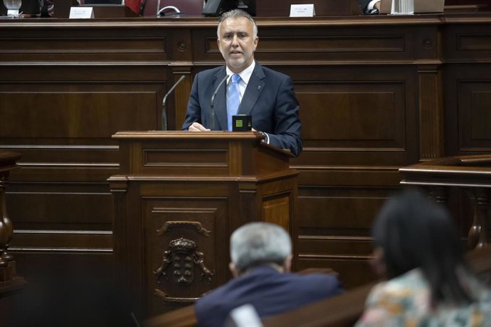 El presidente de Canarias, Ángel Víctor Torres