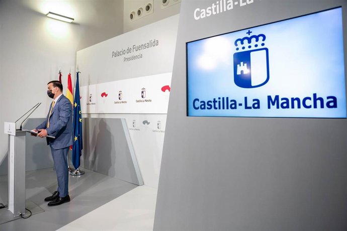 El Consejero De Agricultura, Agua Y Desarrollo Rural, Francisco Martínez Arroyo, Informa Acerca De Los Acuerdos Del Consejo De Gobierno