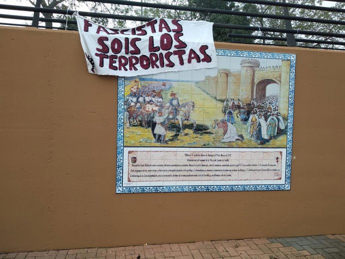 Mural sobre Alfonso IX de León, sufre un acto vandálico en Badajoz