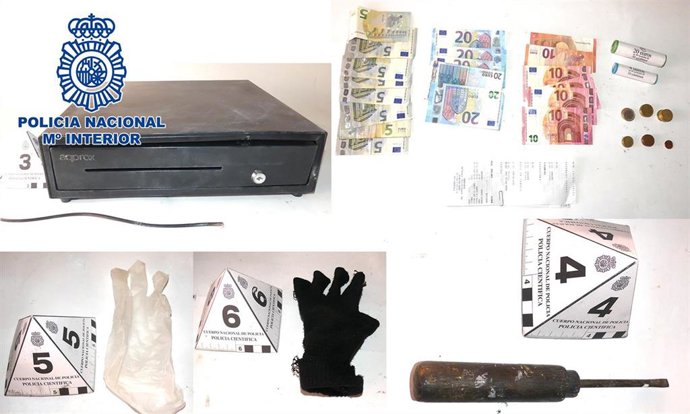 Imagen de los objetos empleados en los atracos así como el dinero incautado.