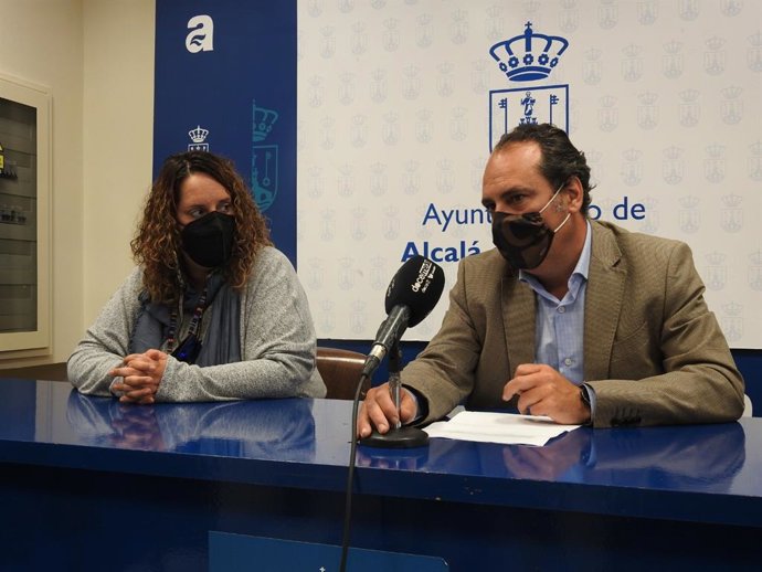 El delegado de Educación del Ayuntamieno de Alcalá de Gudaíra, José Luis Rodríguez (Cs), ha detallado las distintas actividades entre las que destaca la obra de teatro El Diario de K realizada por la compañía Teatro para Todos.