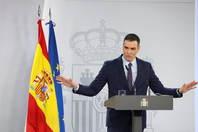 El presidente del Gobierno, Pedro Sánchez, interviene en rueda de prensa tras la reunión del Consejo de Ministros este martes.