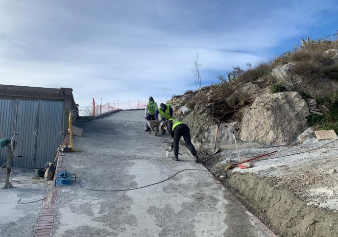 Archivo - Obras en Lúcar (Almería)