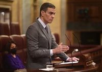 Sánchez manté l'objectiu de vacunar amb "total garantia i seguretat" el 70% de població al setembre