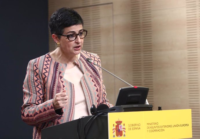 La ministra de Asuntos Exteriores, UE y Cooperación, Arancha González Laya, durante una rueda de prensa posterior a una reunión programada con su homólogo de argelia, en el Palacio de Viana, Madrid, (España), a 29 de marzo de 2021. El pasado 4 de marzo 