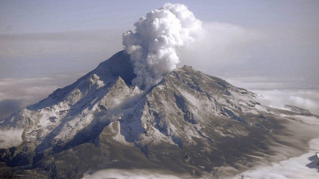 Erupción en el Monte Redoubt en Alaska en 2009