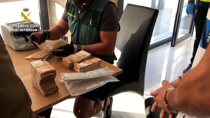 Dinero intervenido en las actuaciones