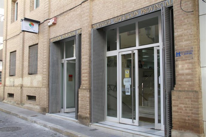 Fachada del Servicio de Gestión Tributaria en la capital.