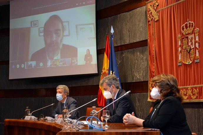 El presidente del Tribunal Supremo y del Consejo General del Poder Judicial (CGPJ), Carlos Lesmes, en el acto de entrega de los XIII premios anuales del Foro Justicia y Discapacidad