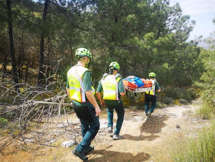 Rescate realizado por la Guardia Civil de un hombre accidentado en Sierra Nevada