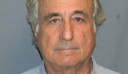 Archivo - Bernard Madoff, condenado en 2009 por estafa