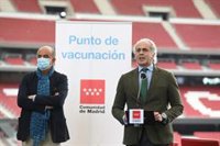 Madrid propone aplazar las segundas dosis de Pfizer y Moderna hasta los 42 días para priorizar primeras dosis