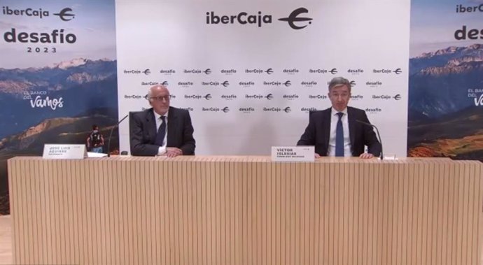 El presidente de Ibercaja, José Luis Aguirre, y el CEO, Víctor Iglesias