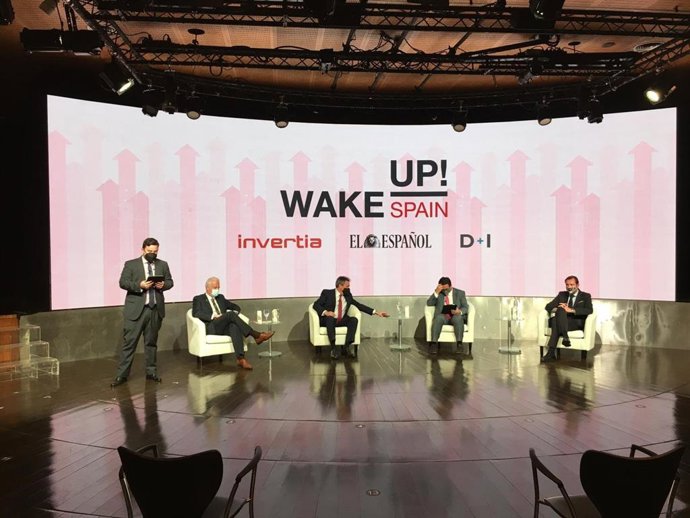 El alcalde de Logroño participa en Madrid en un foro sobre la gestión inteligente de las Administraciones Públicas