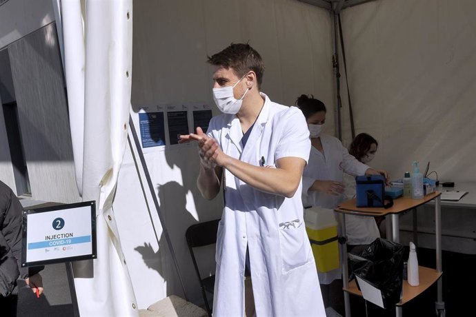 Centro de vacunación en el sur de Francia.