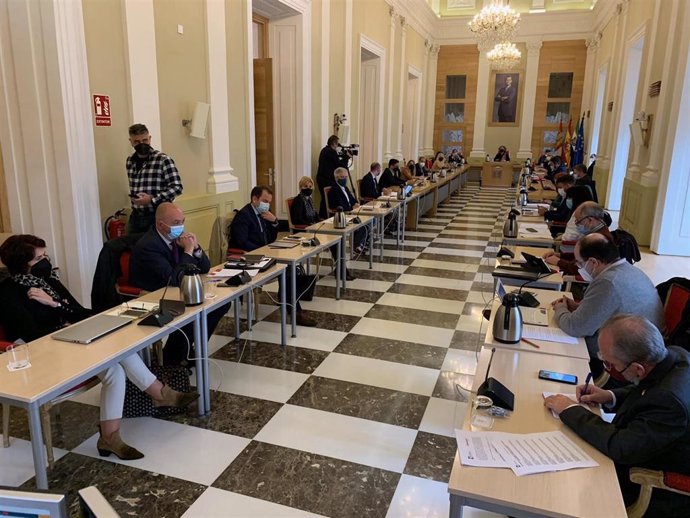 Pleno ordinario del mes de abril en el Ayuntamiento de Cáceres