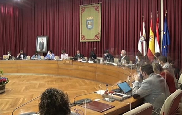 Pleno ordinario del mes de abril del Ayuntamiento de Logroño