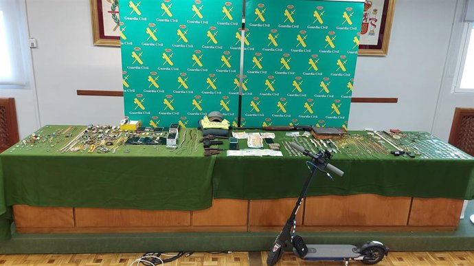 Material incautado en la operación tras el robo con fuerza en un domicilio en Quintanilla de Onésimo (Valladolid)