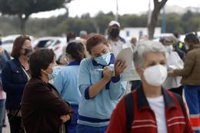 Andalucía supera los dos millones de vacunas Covid puestas y el "100% de mayores de 80" tiene ya la primera dosis