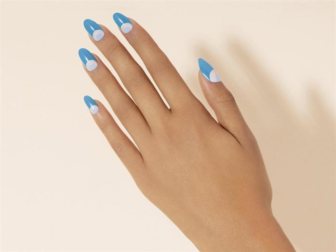 Archivo - Esta temporada se llevan las manicuras originales en favorecedores colores vivos