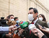 Moreno defiende espaciar la vacunación para alcanzar a más población como se ha hecho en otros países