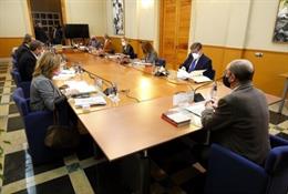 Aragón da vía libre al convenio con diputaciones y FAMCP para ayudar a la hostelería y la restauración.