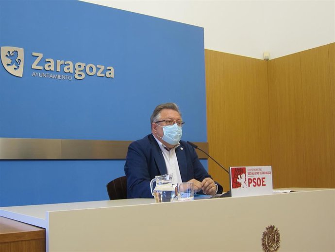 Archivo - El concejal del PSOE en el Ayuntamiento de Zaragoza, Alfonso Gómez