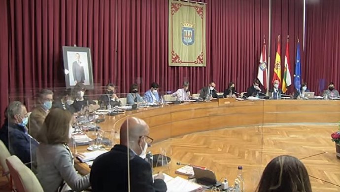 El Ayuntamiento de Logroño celebra el pleno ordinario de abril de 2021