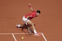 Djokovic cae eliminado en octavos frente a Evans