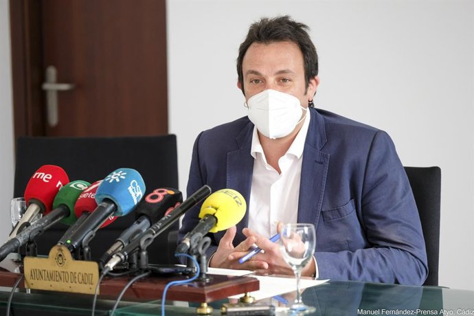 Archivo - José María González, alcalde de Cádiz