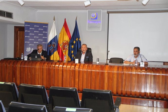 Presentanción del I Informe de Movilidad de la provincia de Las Palmas, elaborado por Femepa