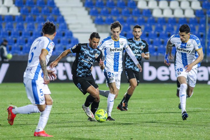 Archivo - Jonathan Silva of CD Leganes, Joao Carvalho of UD Almeria, Ruben Pardo of CD Leganes and Luis Perea of CD Leganes in action during the Spanish second league, Liga SmartBank, football match played between CD Leganes and Almeria  at Municipal de