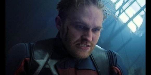 8. La escena post-créditos de Falcon y Soldado de Invierno 1x05, explicada: ¿Qué trama John Walker?