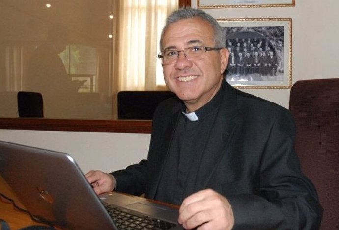 El sacerdote murciano José Fuentes, nuevo rector nacional de la Universidad Católica Boliviana de San Pablo