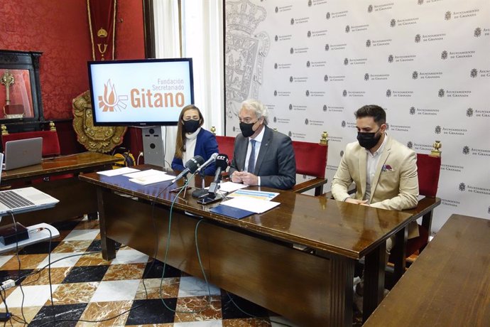 Presentación de un balance de Ayuntamiento de Granada y Secretariado Gitano